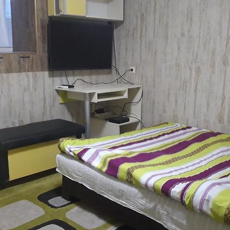 Студио Перла 鲁塞 外观 照片